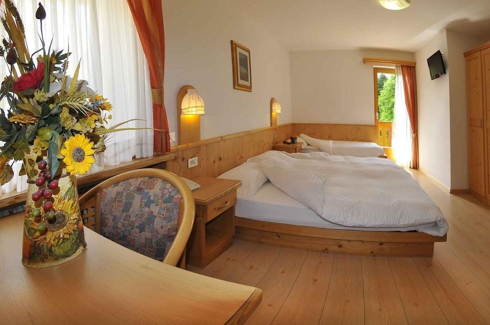 Albergo Nido Verde Chiesa  Экстерьер фото